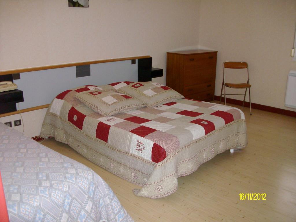 Au Logis Des Ours Belfort Nord Offemont Esterno foto