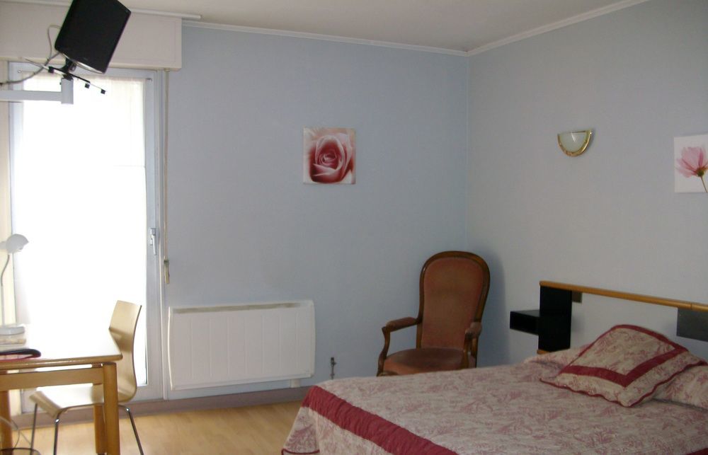 Au Logis Des Ours Belfort Nord Offemont Esterno foto